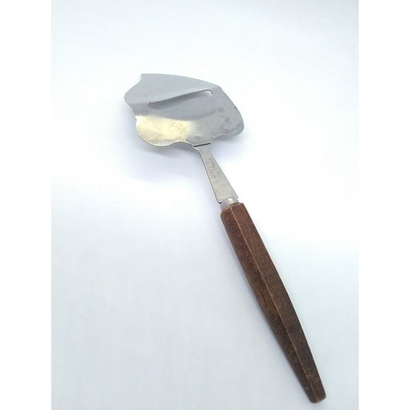 Vtg. Stainless steel Taiwan Cheese slicer Metal Cutter wooden handle Utensil - Picture 2 of 9